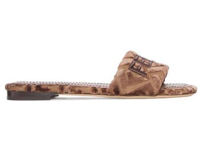 Fendi Slide Jacquard com logo FF Multicor