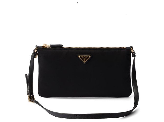 Prada Borsa a spalla in Re-Nylon nera Nero