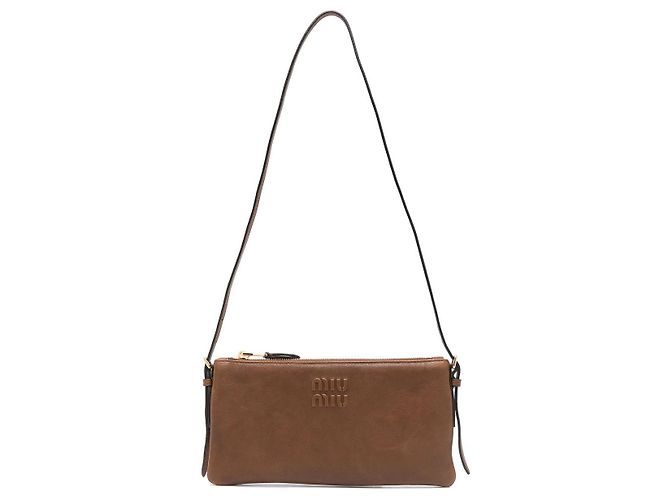 Miu Miu Mini Pouch aus Napa-Leder Eiche AEFX Braun