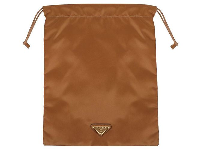 Prada Pochette de nylon Castaño