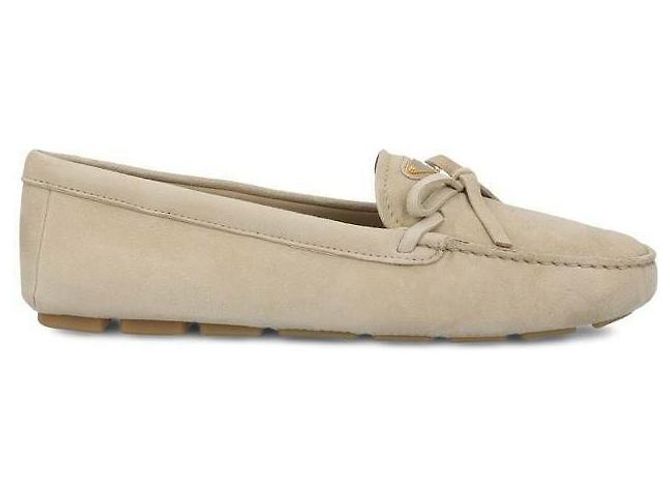 Prada Loafer aus Wildleder