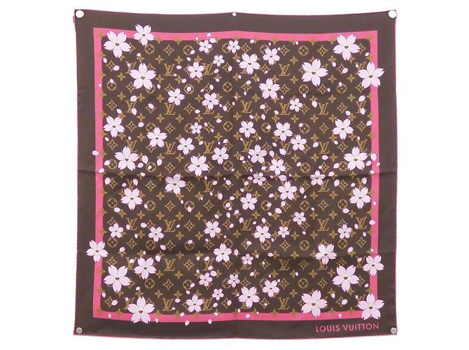 Cachecóis de seda marrons Louis Vuitton Marrom