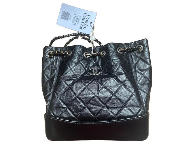 Borsa a secchiello Chanel Gabrielle in pelle nera Nero