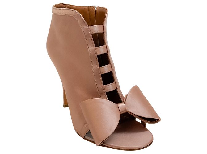 Botinhas Peep Toe em Cetim Champagne Laurence Dacade com Laço Bege