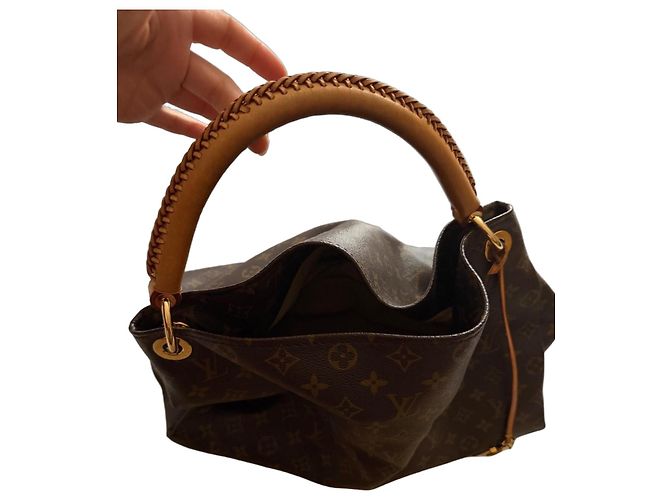 Sac à main Louis Vuitton Artsy MM Monogram Canvas Marron