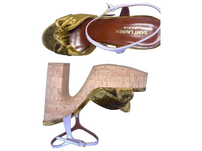 Sandali con plateau Bianca Saint Laurent oro velluto D'oro
