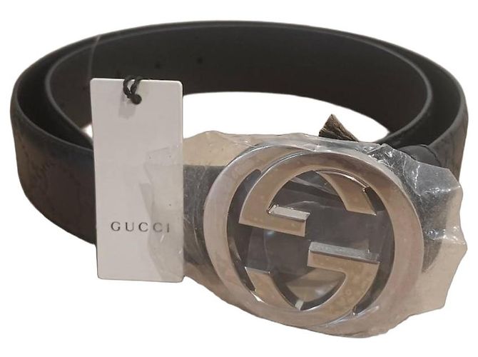 Gucci GG Monogram Buckle. Black Silvery