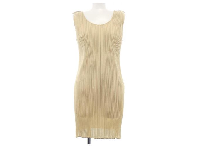 Issey Miyake Vestido PLEATS PLEASE Beige