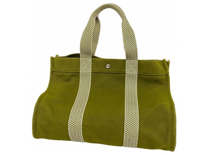 Hermès Cannes MM Canvas Handtasche in Khaki