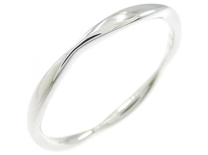 Anillo Camelia Chanel