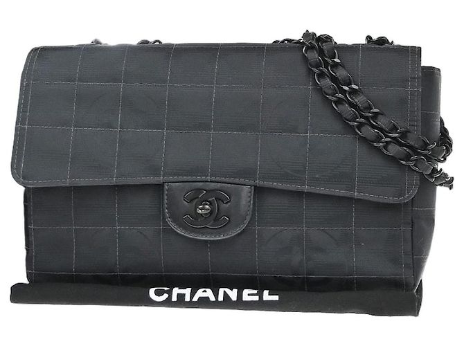 Chanel Travel Line Flap Nylon Medium Noir