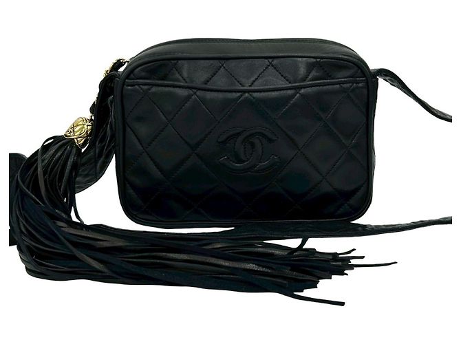 Mini borsa a spalla con frange Matelassé Coco Mark di Chanel Nero