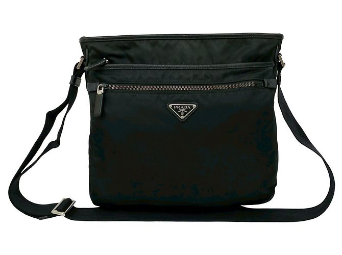 Bolsa de nylon e couro Saffiano com logo triangular Prada Preto