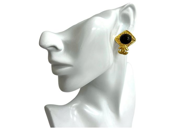 Orecchini Clip Coco Mark di Chanel Marrone D'oro