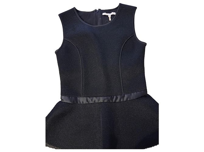 Top Maje preto com babado