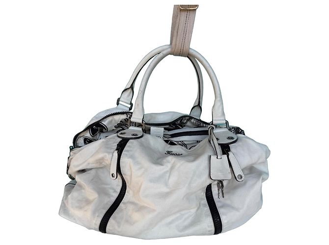 Bolsa de ombro Gucci grande de couro branco