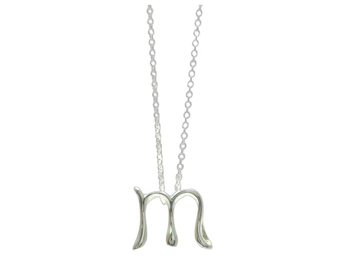 Tiffany & Co Collar de Letra de Plata Tiffany "M"