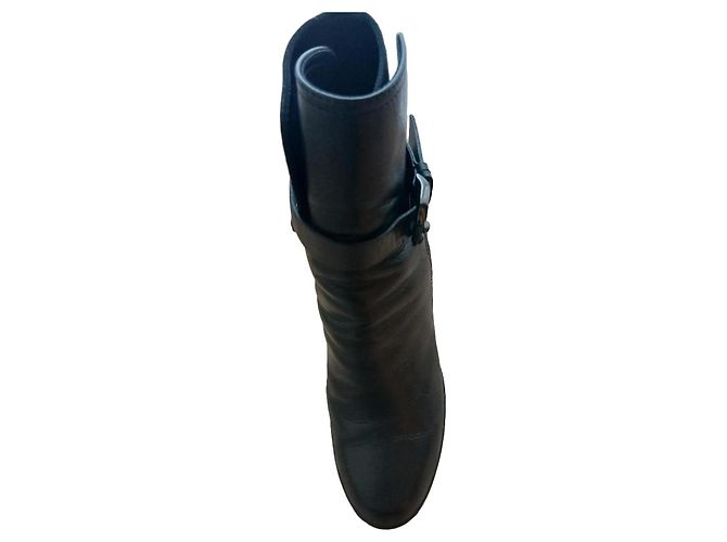 Tod's ankle strap boots black leather