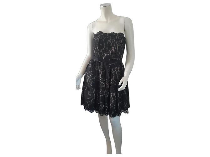 Vestido tomara que caia de renda preta Robert Rodriguez Preto