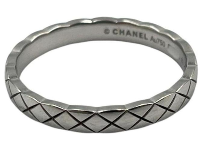 Bague Coco Crush CHANEL en or blanc 18K