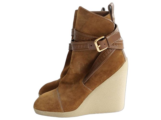 Botas de tornozelo de camurça com cinto Louis Vuitton Conhaque