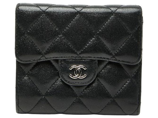 Chanel Coco Mark Matelasse Tri-fold Wallet Black