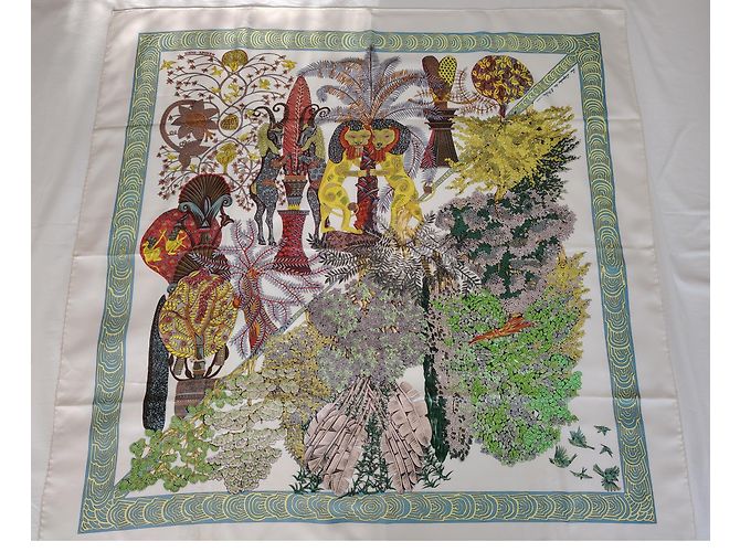 Lenço de seda Hermès As Lendas da Árvore 90x90