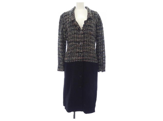 Timeless Abrigo Chanel P11620V02438 98A Negro Gris