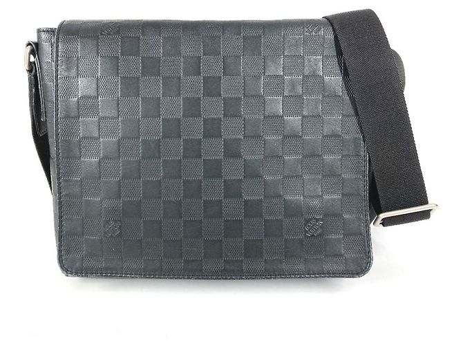 Sac District PM Damier Infini Louis Vuitton Noir