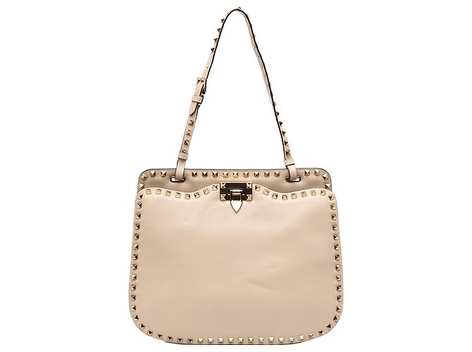 Bolsa de ombro em couro bege Rockstud da Valentino