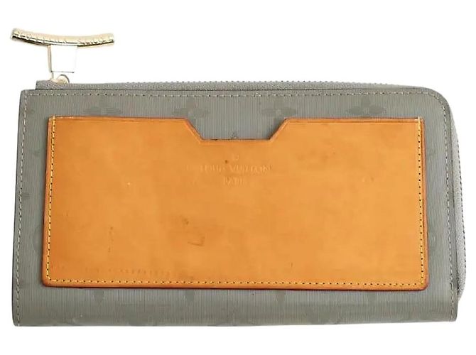 Louis Vuitton Grey wallet