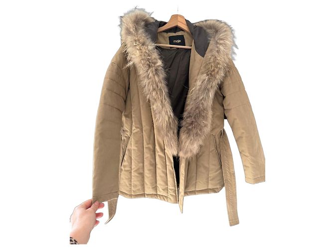 Abrigo de piel de mapache Maje Beige