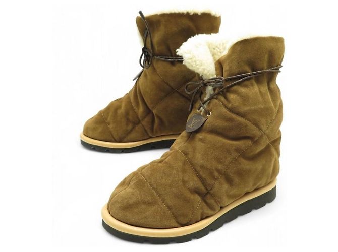 Bottines Louis Vuitton Daim Marron Monogramme Shearling Camel