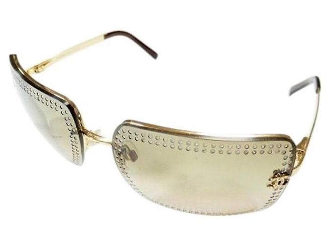 Gafas de sol cuadradas Chanel CC Logo con strass dorado 4105-B