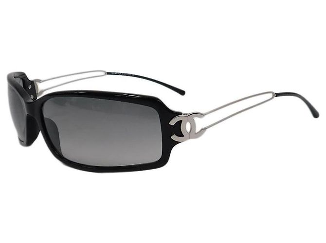 Chanel Black Silver Foldable CC Logo Sunglasses 5038 Silvery