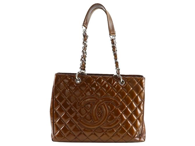 CHANEL Gran Tote de Compras Matelassé Bronce