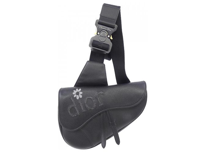 Sac à main Dior Saddle Christian Dior Noir