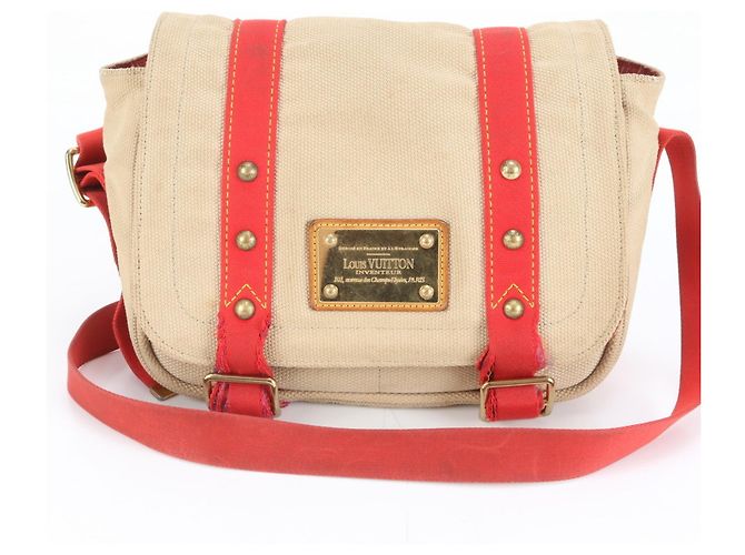 Bolsa de Ombro Louis Vuitton Antigua Besas PM Vermelho Bege