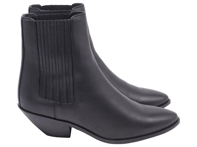 Saint Laurent West 45 Chelsea Boots in Black Leather