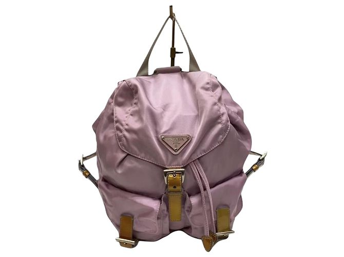 Mochila de nylon rosa con logo Prada