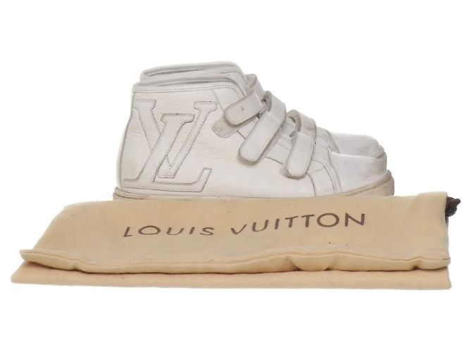 Louis Vuitton Leder Sneaker Creme Größe 29 Roh