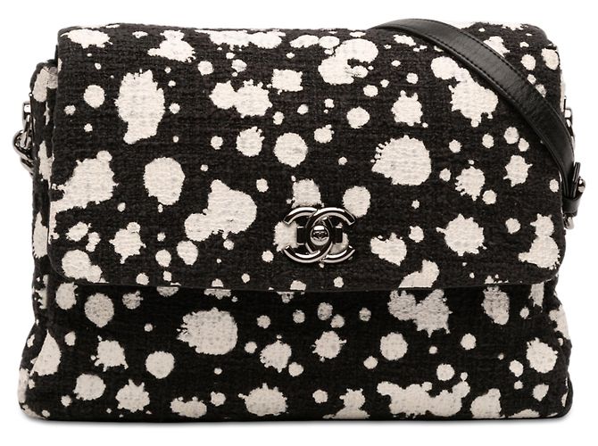 Chanel Schwarz CC Tweed Farbspritzer Klappe