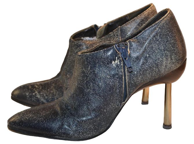 Botines Gianni Versace de cuero gris