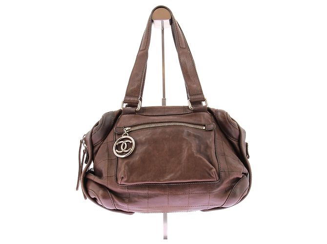 Bowling Chanel Bolsa de boliche em couro marrom