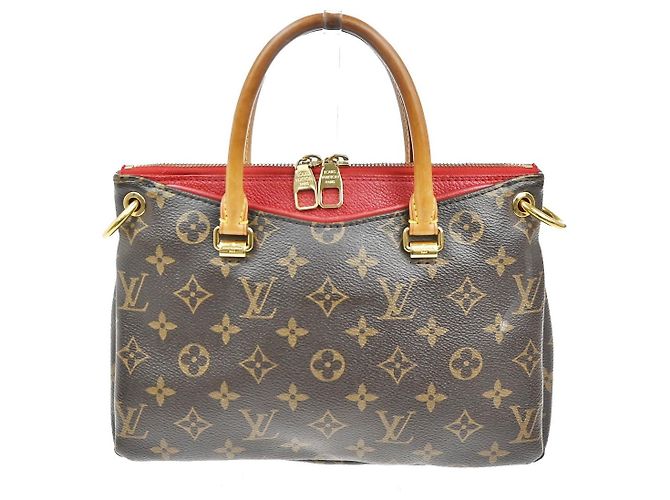 Bolsa Pallas em canvas Monogram com couro BB da Louis Vuitton Marrom