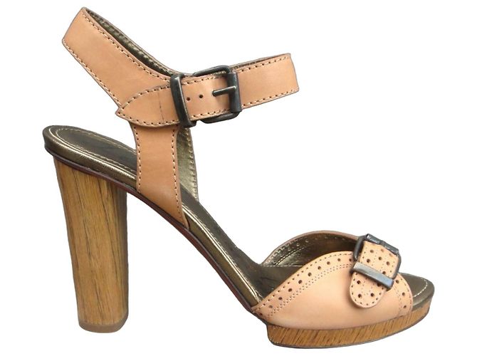 Lanvin Sandalen aus Leder Beige
