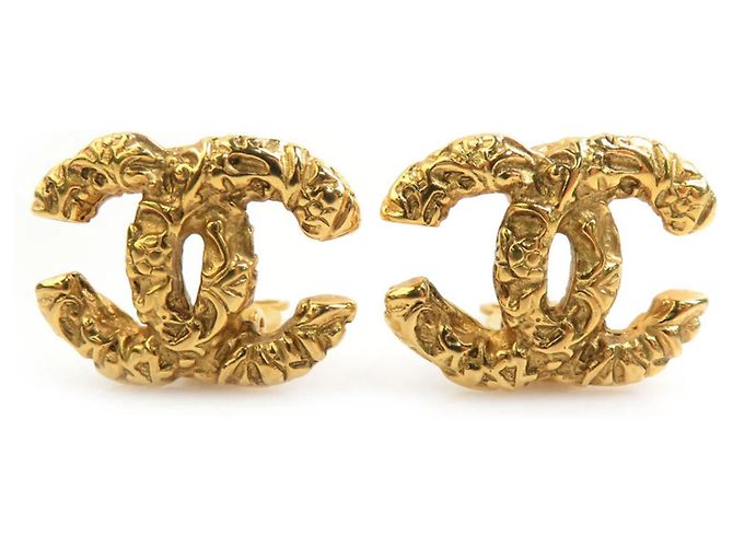 Orecchini a clip in metallo dorato Chanel Coco Mark D'oro