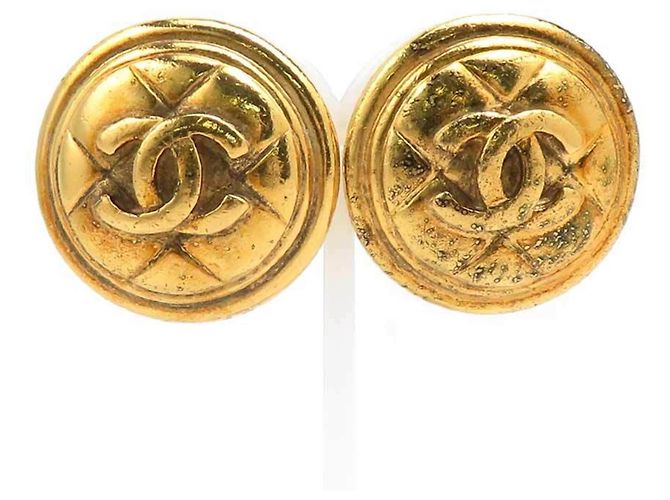 Orecchini a clip dorati Chanel per donne D'oro