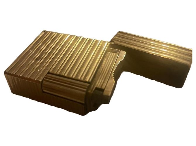 St Dupont Gold-plated lighter with horizontal stripes Gold hardware
