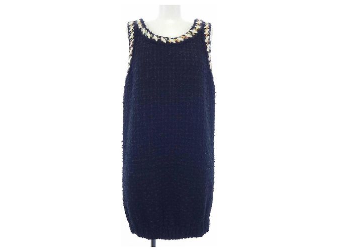 Timeless Chanel Kleid P75267V66430 Schwarz